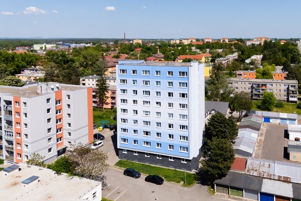 Novy-Modrasek-dron